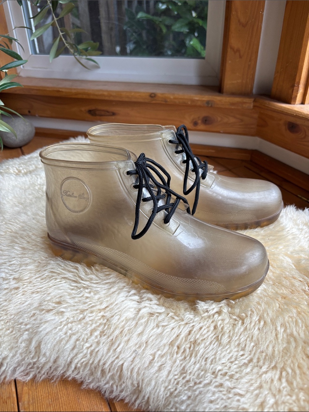 Vintage 90’s Rainbow Story Rubber Boots